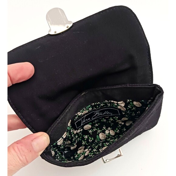 Vera Bradley Blk Quilt Microfiber ID Wallet w Keyring Silver Pushlock 6X4 - Picture 5 of 6